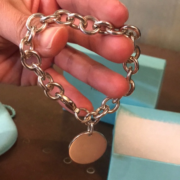 Tiffany & Co PRT circle charm bracelet - Picture 4 of 10